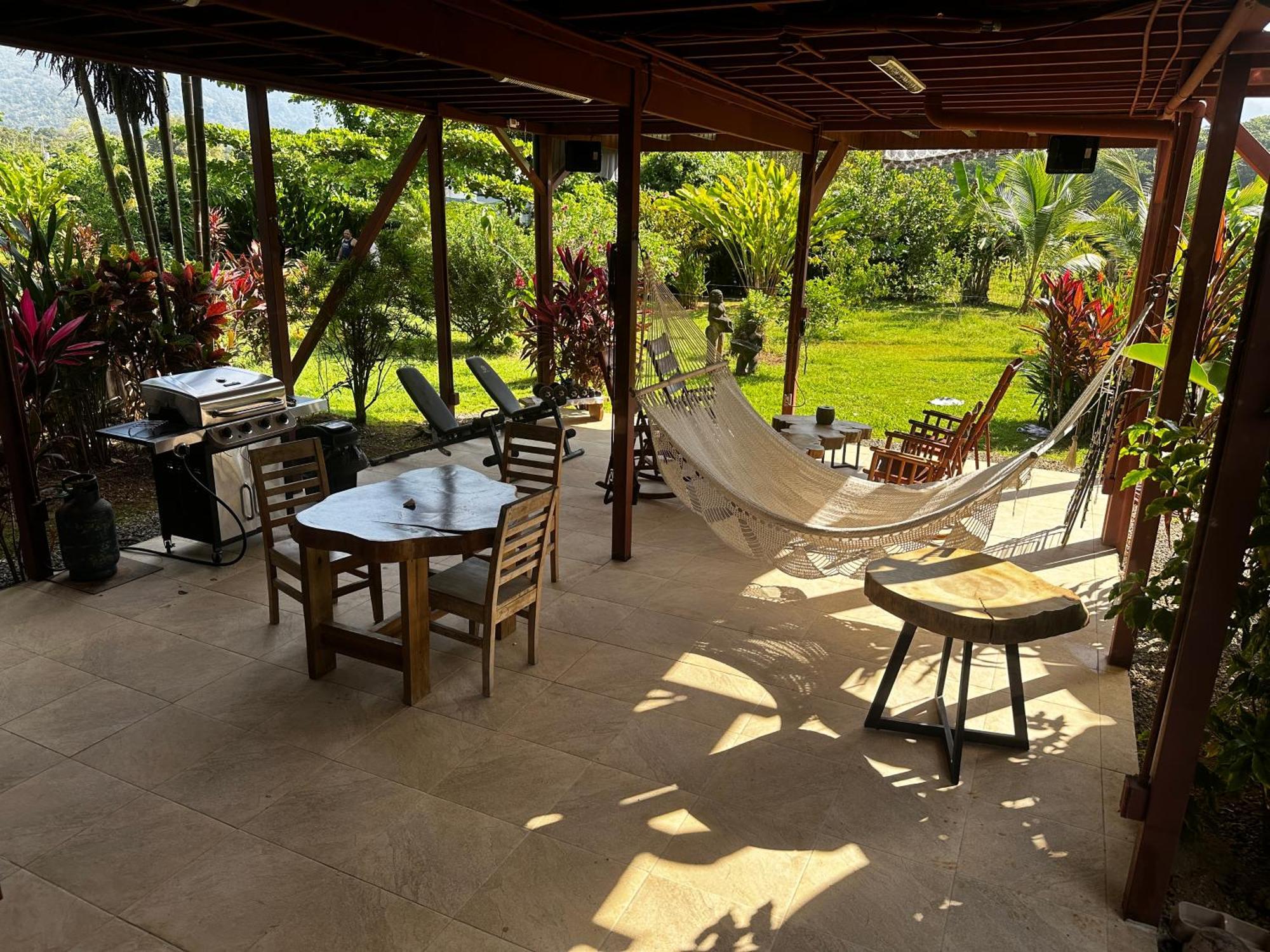 Uvita Oasis Retreat With Villa Cabins And Apartment Εξωτερικό φωτογραφία